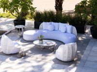 Sofá Perlage, Poltrona Perlage, Mesa de centro Perlage e Mesa de apoio Azzure (2)