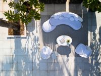 Sofá Perlage, Poltrona Perlage, Mesa de centro Perlage e Mesa de apoio Azzure